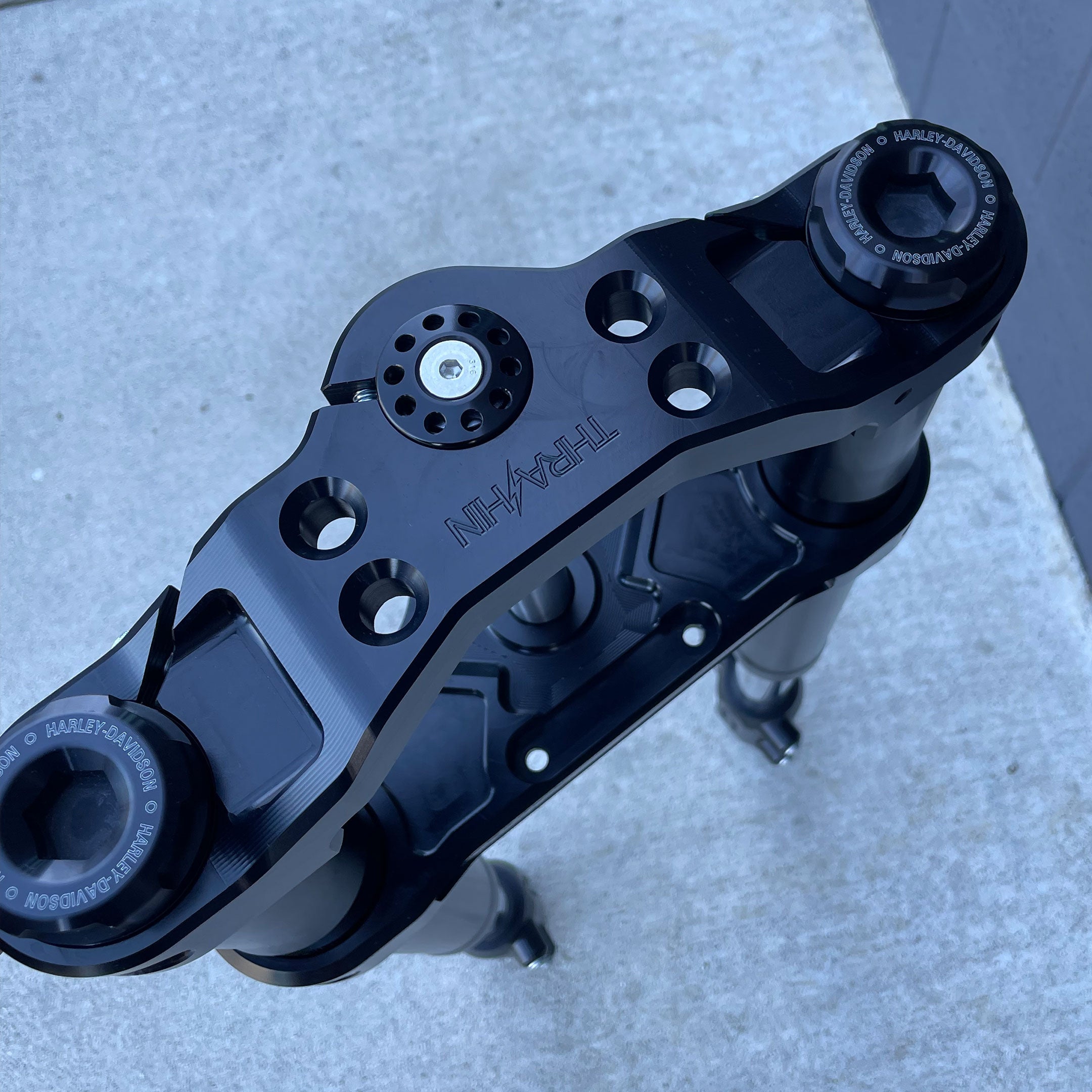 Triple Tree Set | Softail - Black – Thrashin Supply Triple Tree Set | Softail - Black – Thrashin Supply