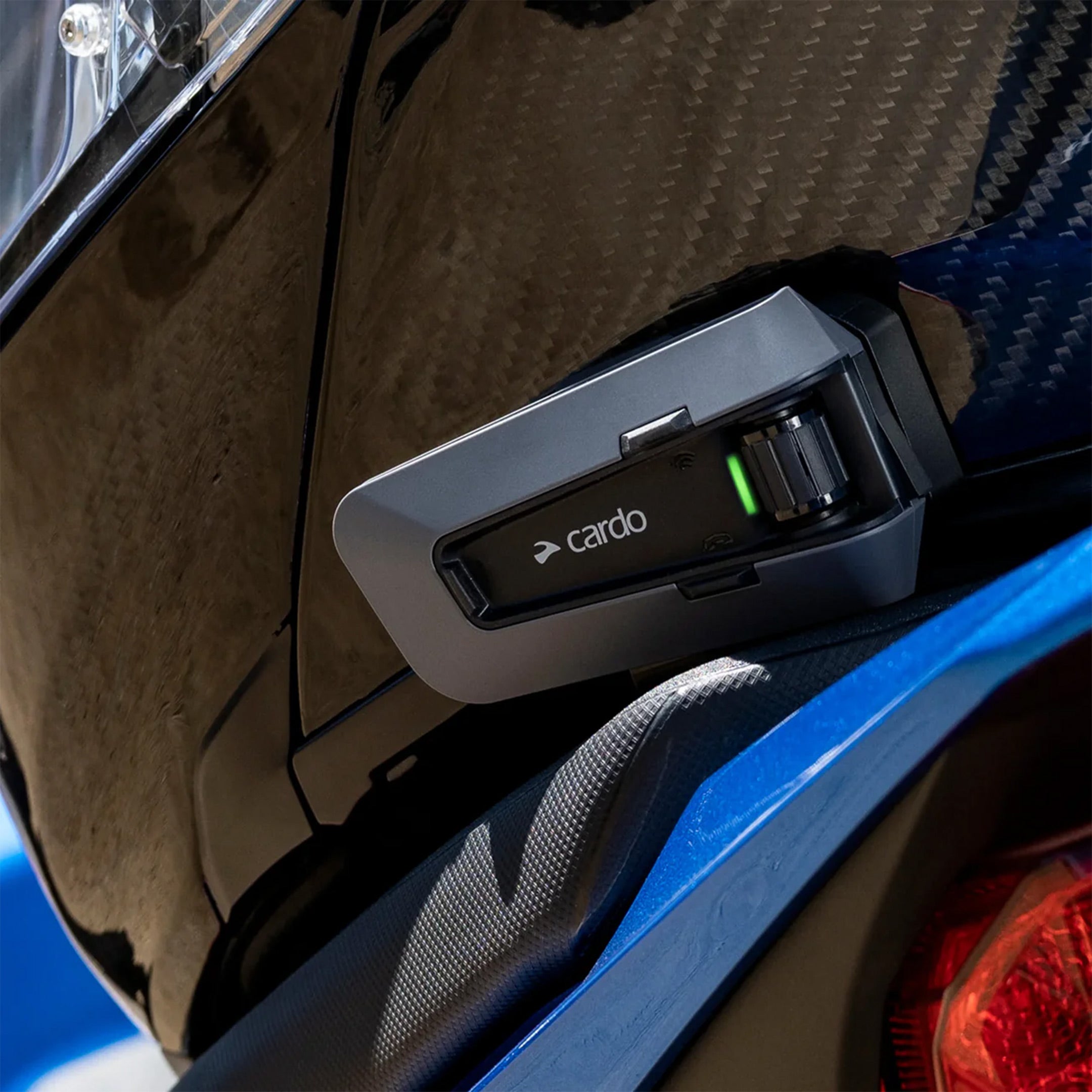 Cardo PACKTALK PRO - Wireless Motorcycle Helmet Communication