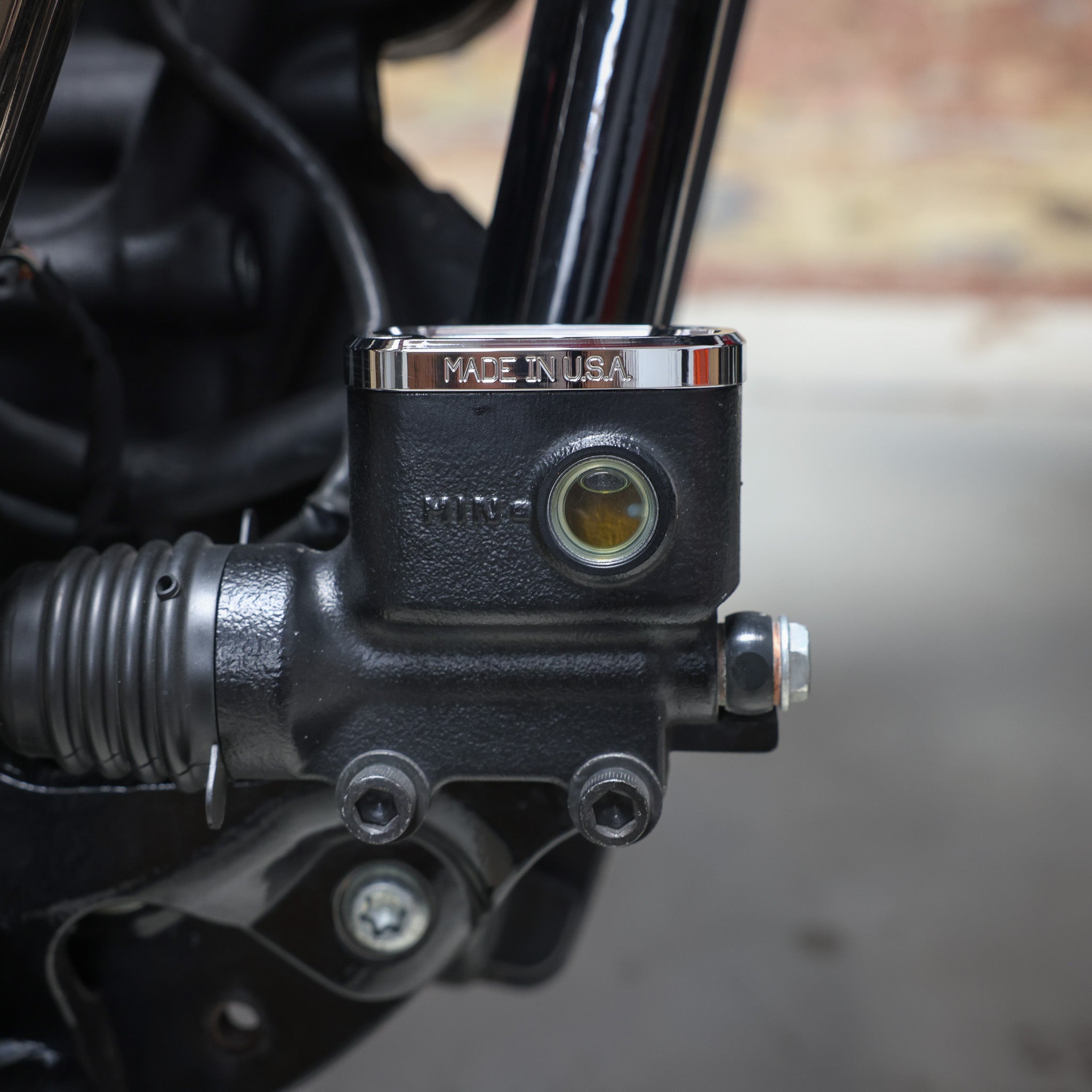 Rear Brake Reservoir - Softail - Chrome – Thrashin Supply