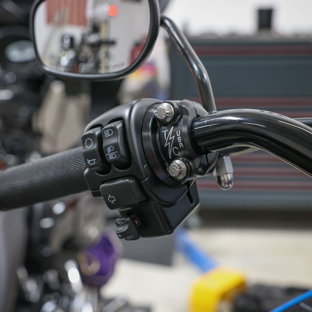 Thrashin Clutch & Brake Perch Clamp - Raw. Fits Most HD 1982up. - Bobber Daves C Thrashin Clutch & Brake Perch Clamp - Raw. Fits Most HD 1982up. - Bobber Daves C