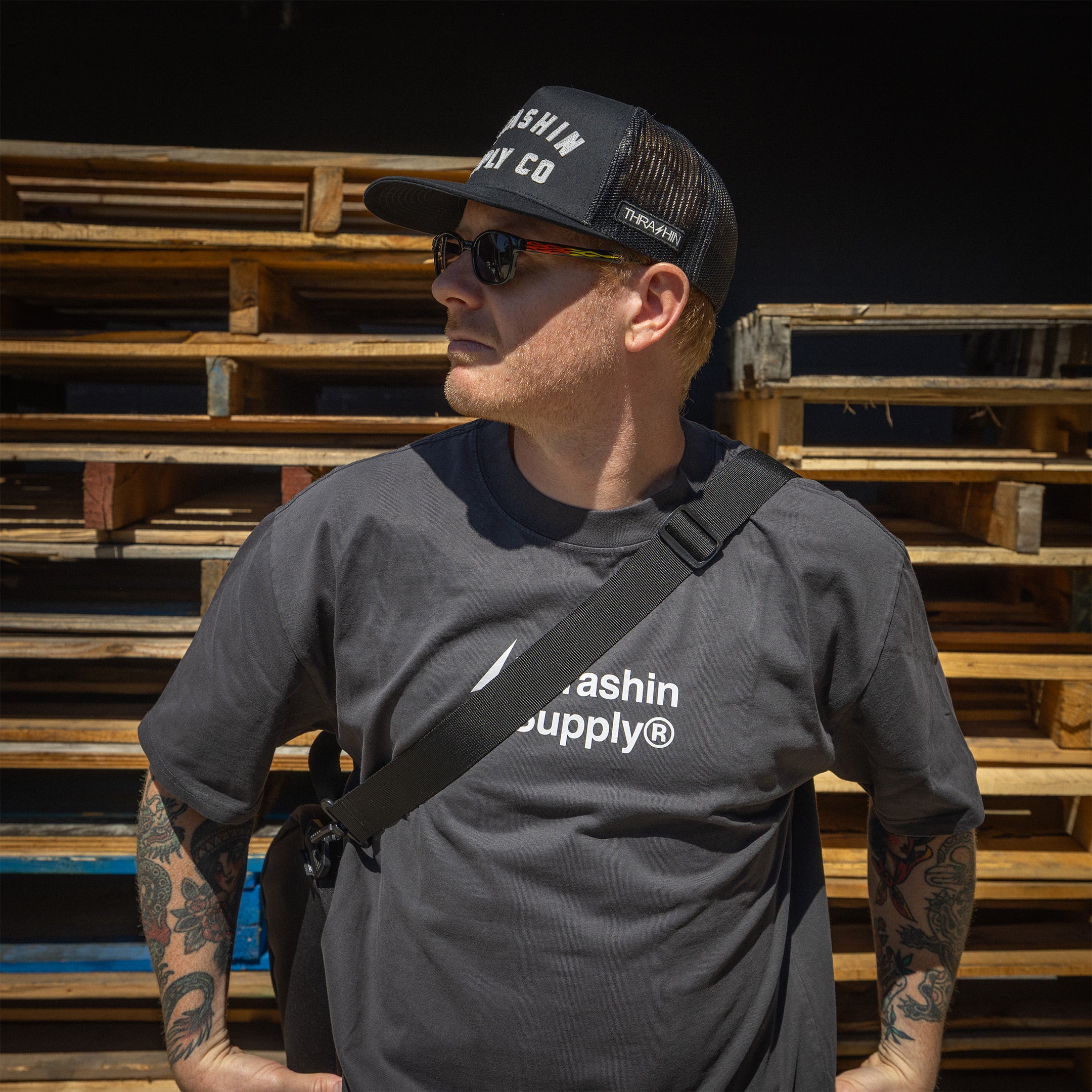 ブリストル　AUTHENTIC LOGO S/S TEE 25AW F.C.Real Bristol＞EMBLEM S/S TEE (Kids) | MAKES ONLINE STORE