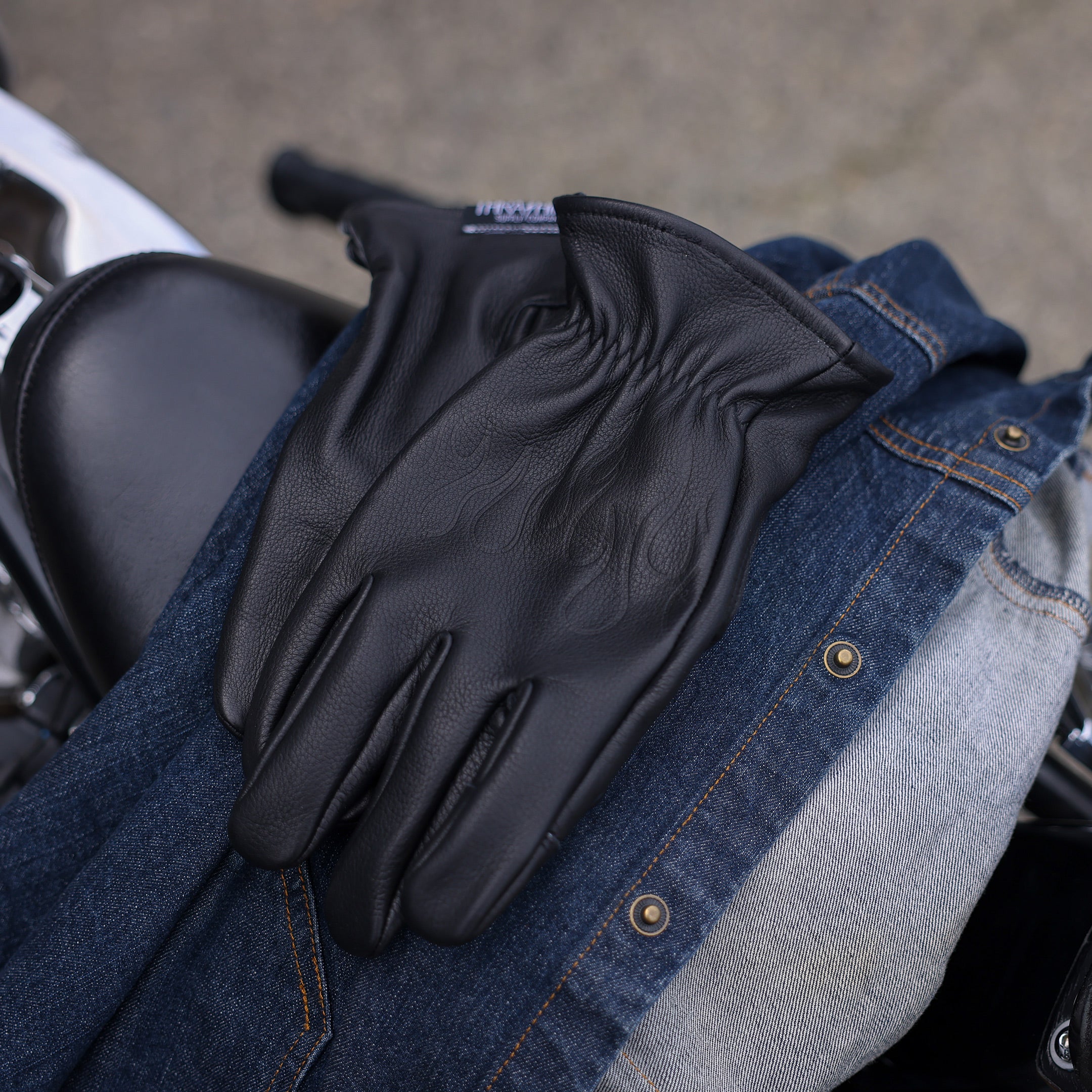 Roper Glove - Leather - Black – Thrashin Supply