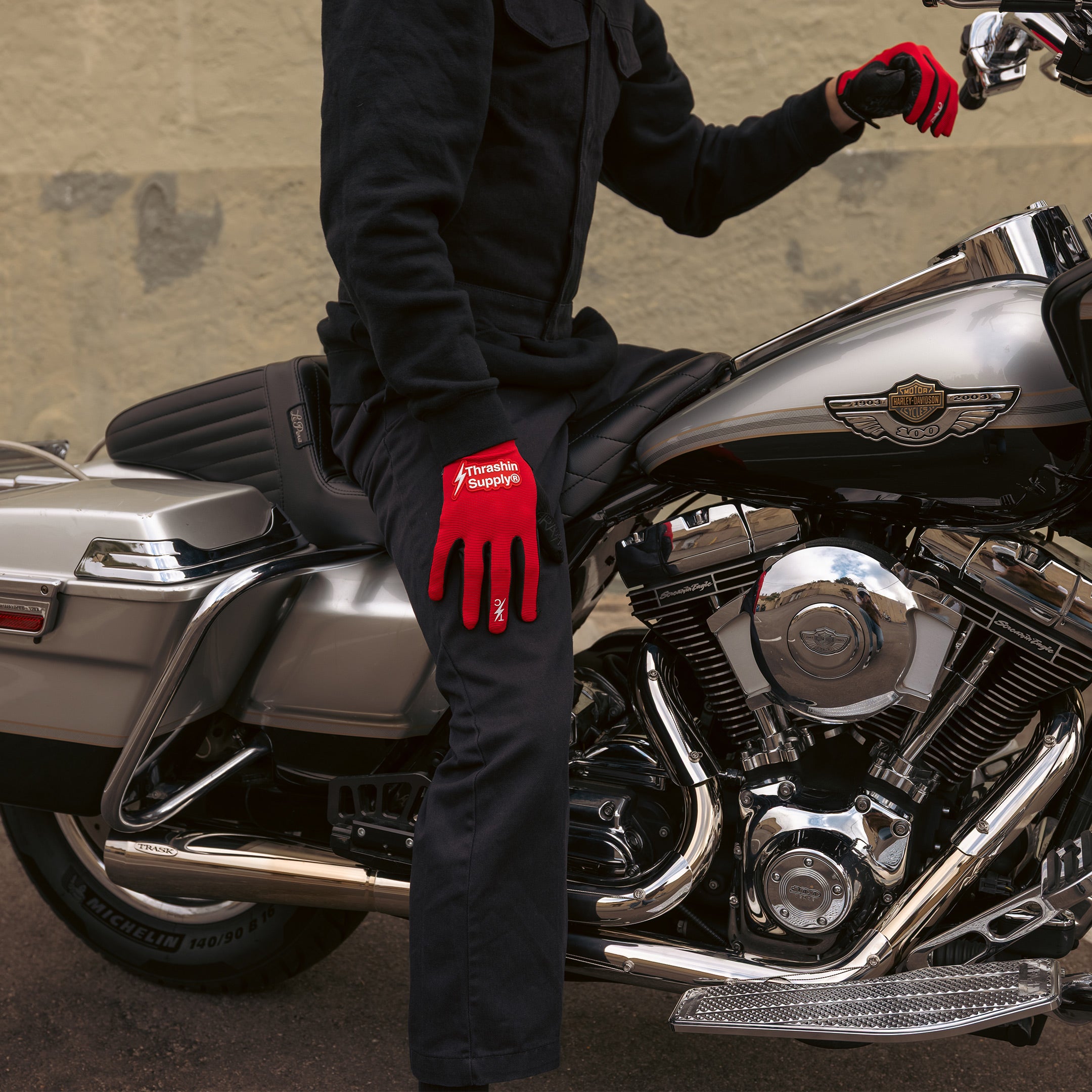 Thrashin Supply Co. Official Stealth Gloves - Red