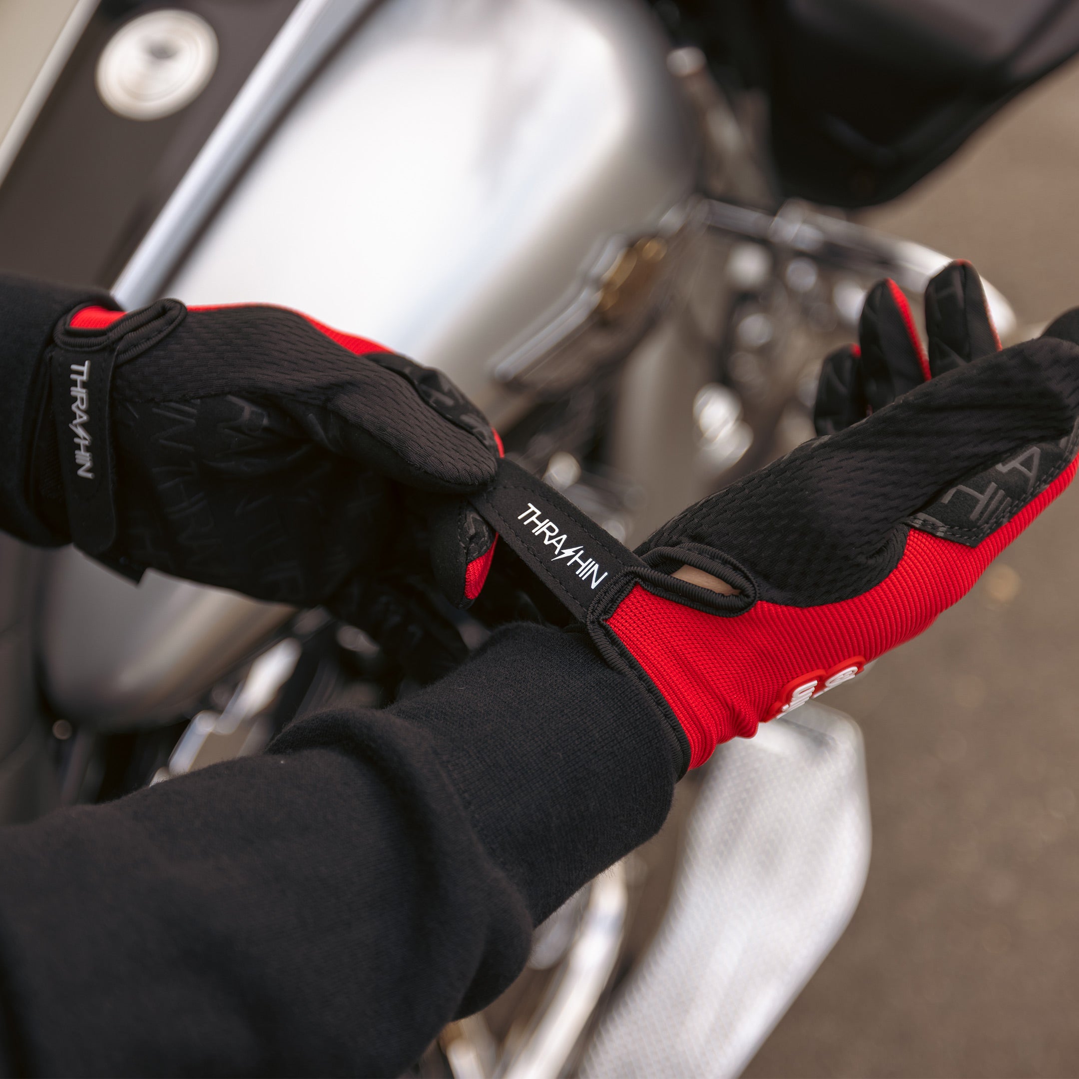 Thrashin Supply Co. Official Stealth Gloves - Red