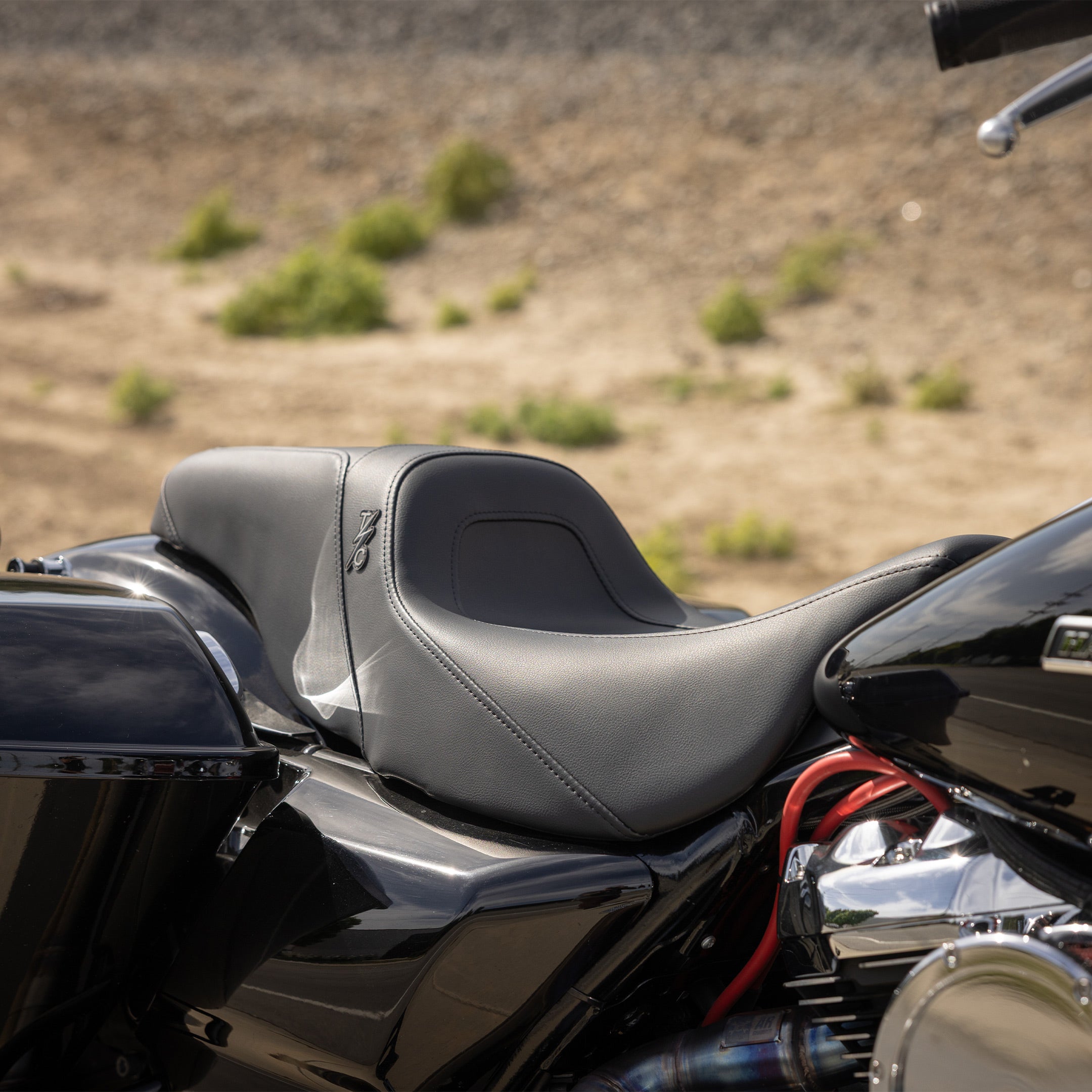 Thrashin Supply® X Saddlemen® Step-Up™ Seat For Harley-Davidson
