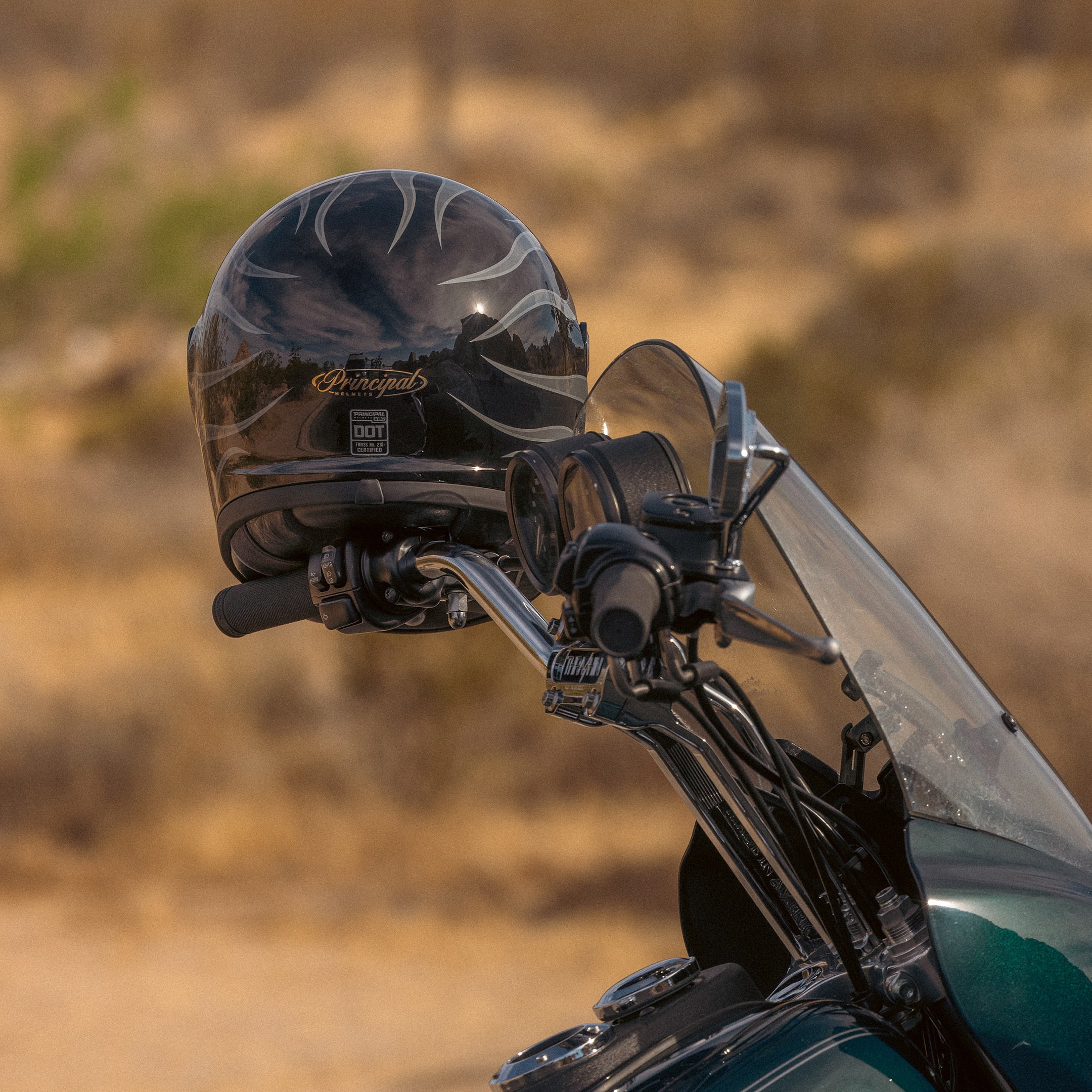 Principal V80 Full Face Helmet - Black Flame – Thrashin Supply