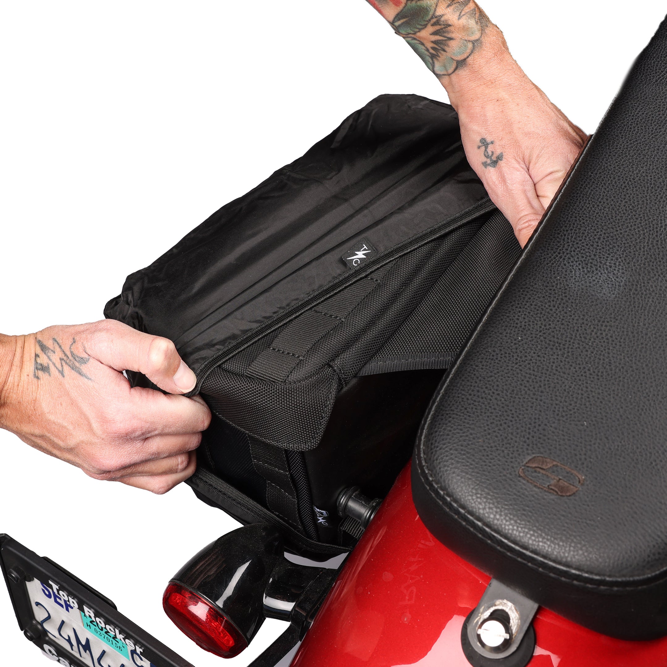 cramster saddle bag rain cover Motorcycle Saddlebag Rain Covers